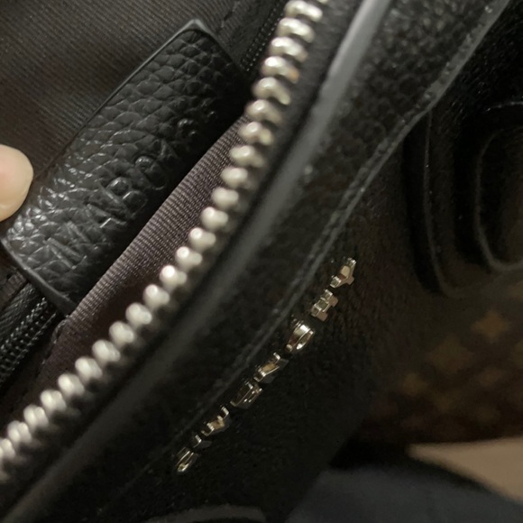 Givenchy purse - Picture 4 of 5